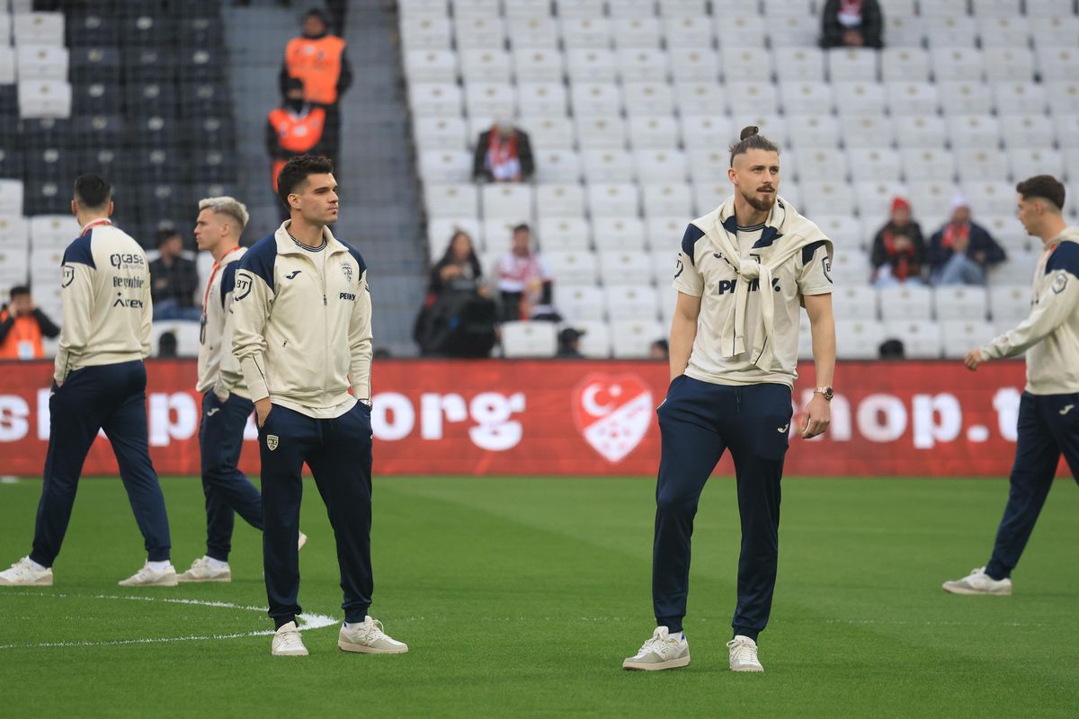 Cu o oră înainte de Turcia – România, Mircea Lucescu a adresat un manifest către FIFA: „Nu e normal!”