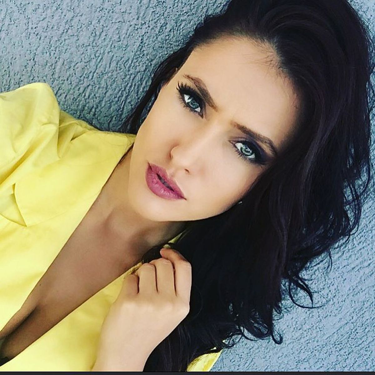 FOTO Iuliana, Crăiasa Zăpezii! Prezentatoarea de la Antena 1, apariții spectaculoase pe pârtie