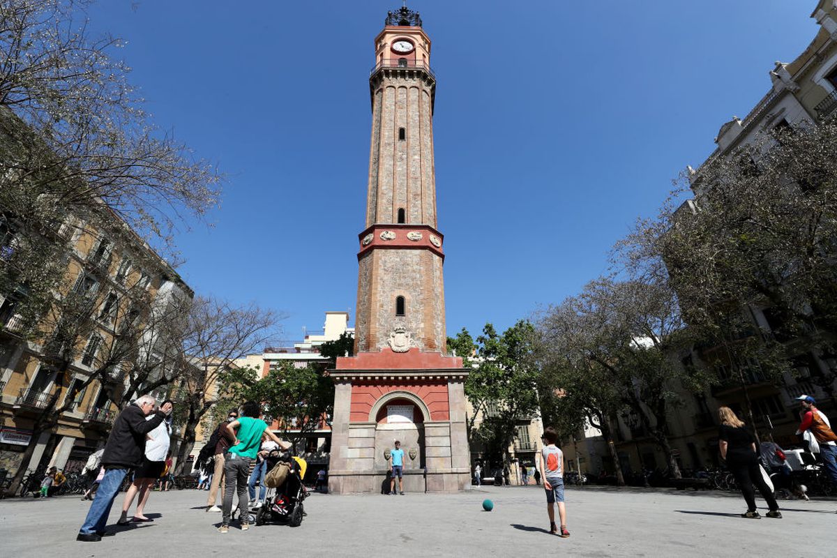 Spaniolii au început să reducă restricțiile » Copiii sub 15 ani au ieșit astăzi afară și au oferit imagini superbe