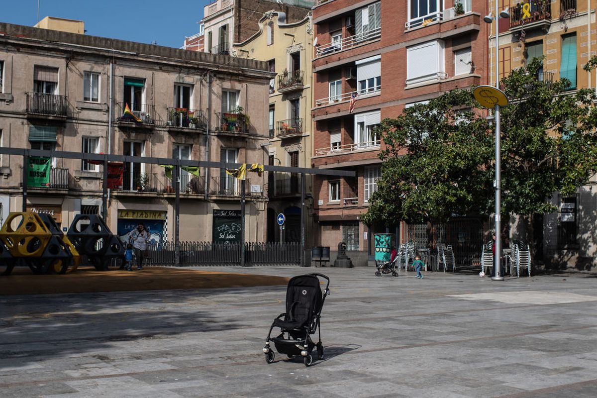 Ministrul Marcel Vela a elucidat misterul gecii de piele: „Se pare că ea nu este orice geacă” :)