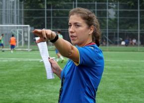 Cine este Irina Giurgiu, prima femeie din România cu licența UEFA Pro: „Nu mă opresc aici”