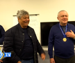 Mircea Lucescu, așa cum nu l-ați mai văzut! A fost aruncat în sus și udat cu șampanie în vestiar