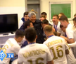 Mircea Lucescu, așa cum nu l-ați mai văzut! A fost aruncat în sus și udat cu șampanie în vestiar