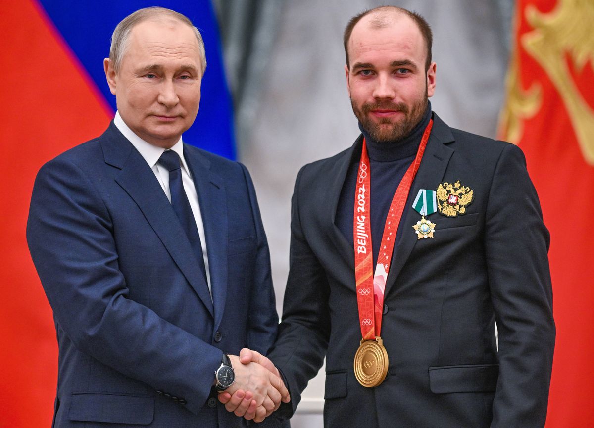 Campionii olimpici ai Rusiei, primiți azi de Putin doar după „o carantină obligatorie” » Imagini și detalii din spatele ușilor închise de la Kremlin