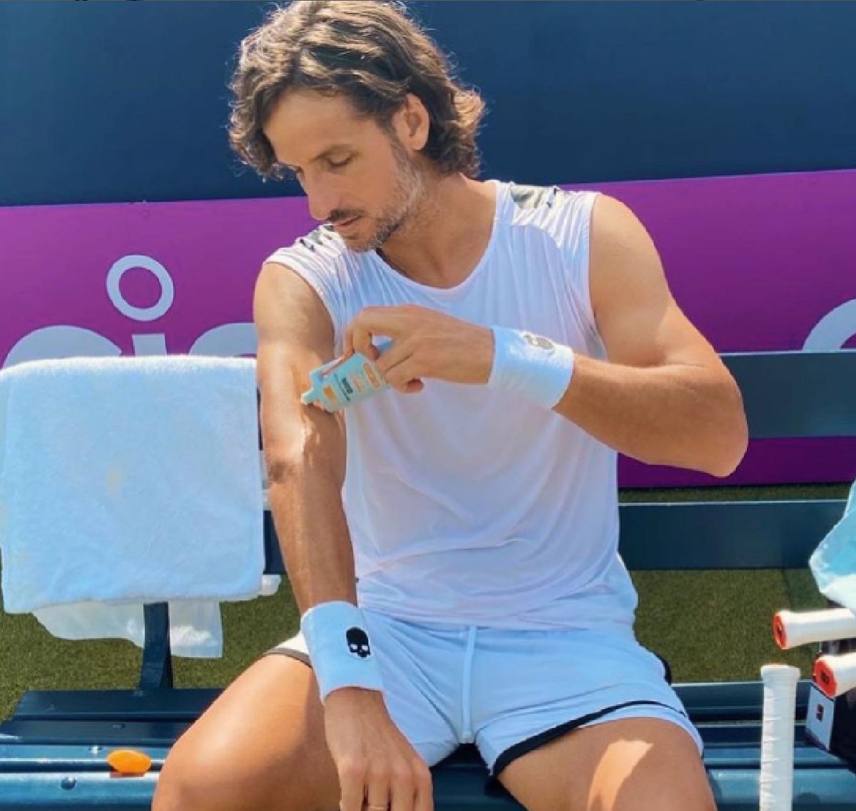 Simona Halep, fotografiată la Madrid alături de „cel mai sexy bărbat din circuit”