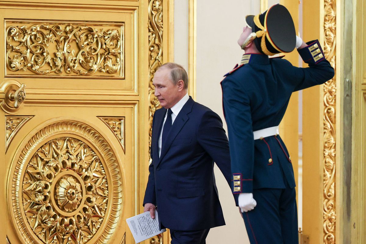 Campionii olimpici ai Rusiei, primiți azi de Putin doar după „o carantină obligatorie” » Imagini și detalii din spatele ușilor închise de la Kremlin