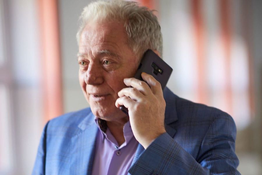 Dan Maximilian Gavrilă // foto: Facebook „500€ sub pernă, în 2018! Votul va costa mai mult acum” » Un contracandidat al lui Dedu la șefia FRH face acuzații grave