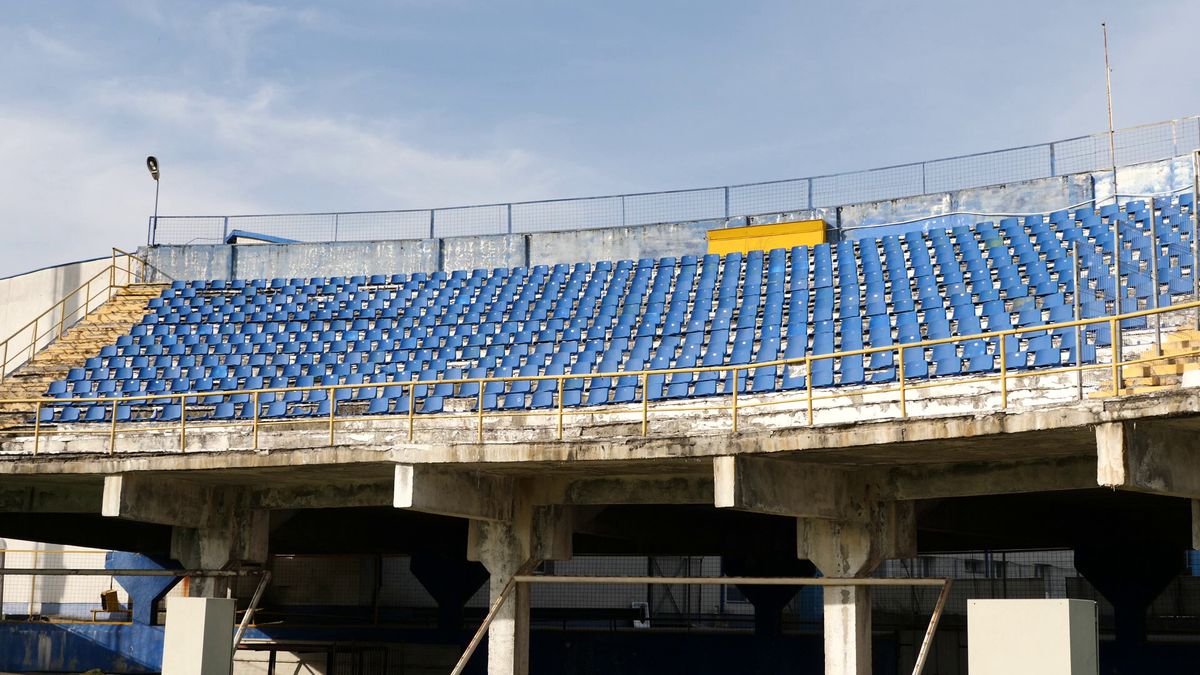 REPORTAJ. Pe Gloria Bistrița o găsește centenarul cu un stadion prăpădit