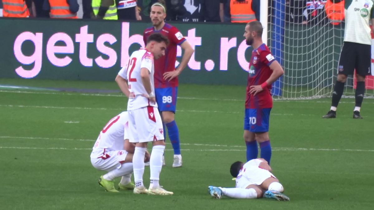 FOTO Accidentare Dani Iglesias în CSA Steaua - Dinamo