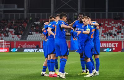 Gigi Becali înțeles de ce se bagă la echipă, la FCSB: „E jucăria lui. Și la cluburile mari se face la fel, dar acolo se pune batista pe țambal”