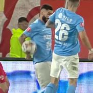 Penalty anulat în Dinamo - FC Voluntari  / FOTO: Capturi TV @Prima Sport 1