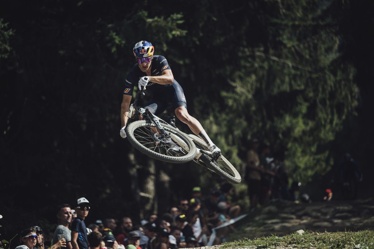 Vlad Dascălu e gata de Campionatul European de Mountain Bike din România: „Să fie ceva istoric!”