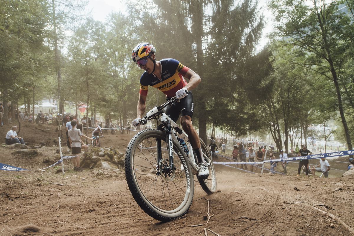 Vlad Dascălu e gata de Campionatul European de Mountain Bike din România: „Să fie ceva istoric!”