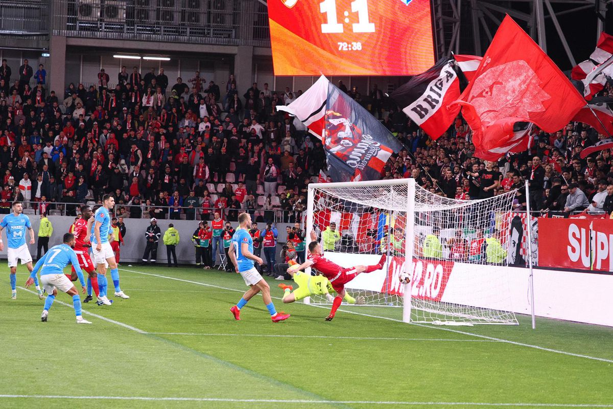 Ultrașii lui Dinamo au explicat motivul pentru care n-au intrat pe stadion la meciul cu Voluntari: „Conducerea clubului a reușit ceea ce Jandarmeria n-a putut”