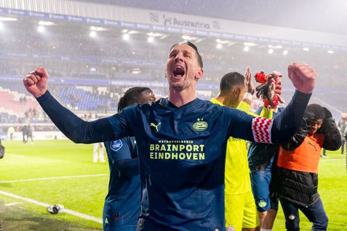 Luuk de Jong, golgheterul Eredivisie cu 27 de reușite, sărbătorește victoria de la Heerenveen / Foto: Imago