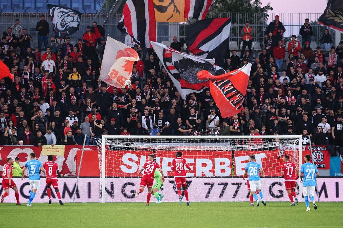 Ultrașii lui Dinamo au explicat motivul pentru care n-au intrat pe stadion la meciul cu Voluntari: „Conducerea clubului a reușit ceea ce Jandarmeria n-a putut”