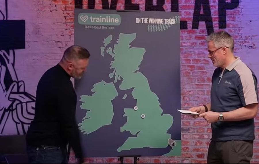Wayne Rooney a rămas corigent la examenul de geografie în fața lui Jamie Carragher / Foto: X Wayne Rooney a schimbat harta fotbalului! » Cum s-a făcut fostul mare atacant englez de râsul suporterilor