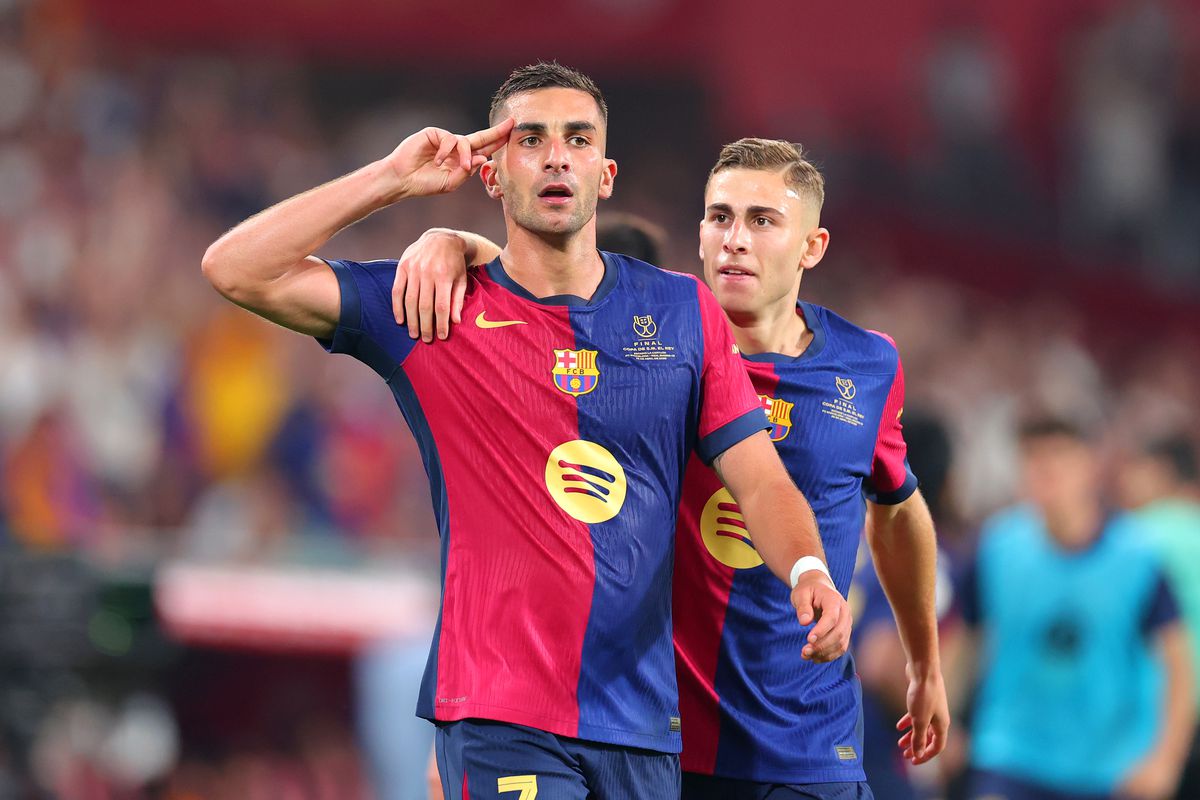 Acesta este momentul în care Barcelona ridică trofeul » Primele reacții din tabăra învingătoarei, după triumful epic din finala Cupei Regelui + Cadoul simbolic primit de fiecare jucător