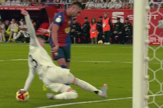 Verdict clar al specialistului în arbitraj la controversele primei reprize din Barcelona - Real Madrid