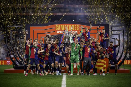 Barcelona e gata să vândă nouă jucători » Se anunță o reconstrucție fără istoric a echipei