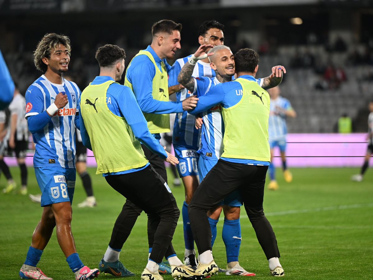 U Cluj - Universitatea Craiova 2-1 » Scapă decisiv FCSB? Zajkov i-a îngropat pe olteni în gazonul „subacvatic” de pe Cluj Arena și îi furnizează campioanei mingea de titlu