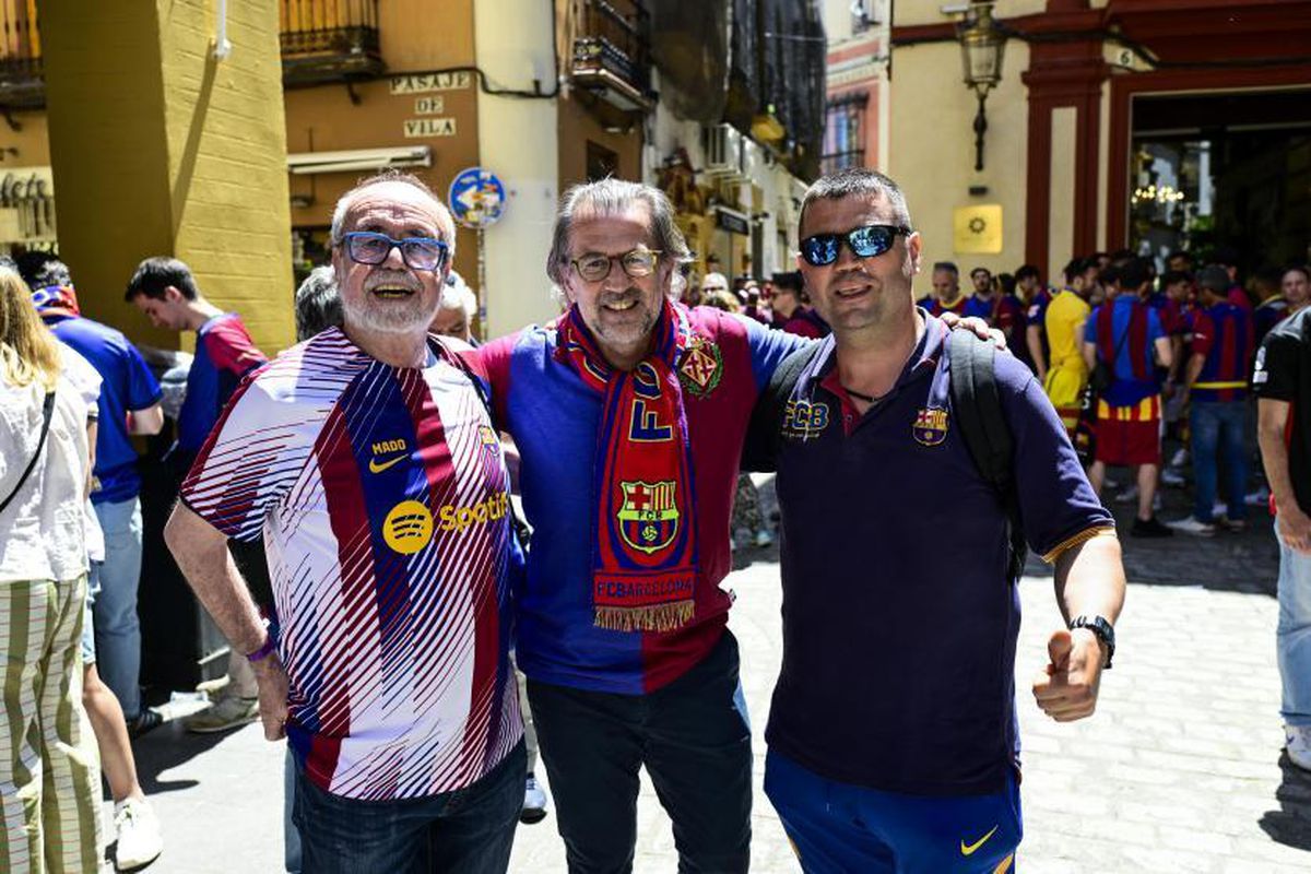 Imaginea zilei la Sevilla, înainte de Barcelona - Real Madrid » Până unde au mers fanii