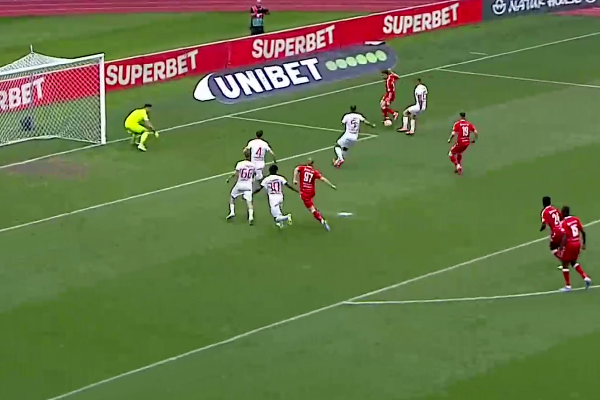 Mamadou Thiam, ratare uluitoare în U Cluj - Universitatea Craiova