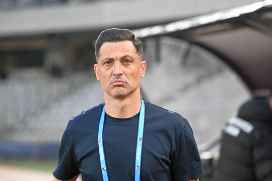 U Cluj - Universitatea Craiova 2-1. Mirel Rădoi, antrenorul oltenilor, a acuzat faptul că a fost înjurat de către persoane de pe banca tehnică a ardelenilor și a dezvăluit ce amenințare sumbră le-a adresat la rândul lui/ foto Imago Images