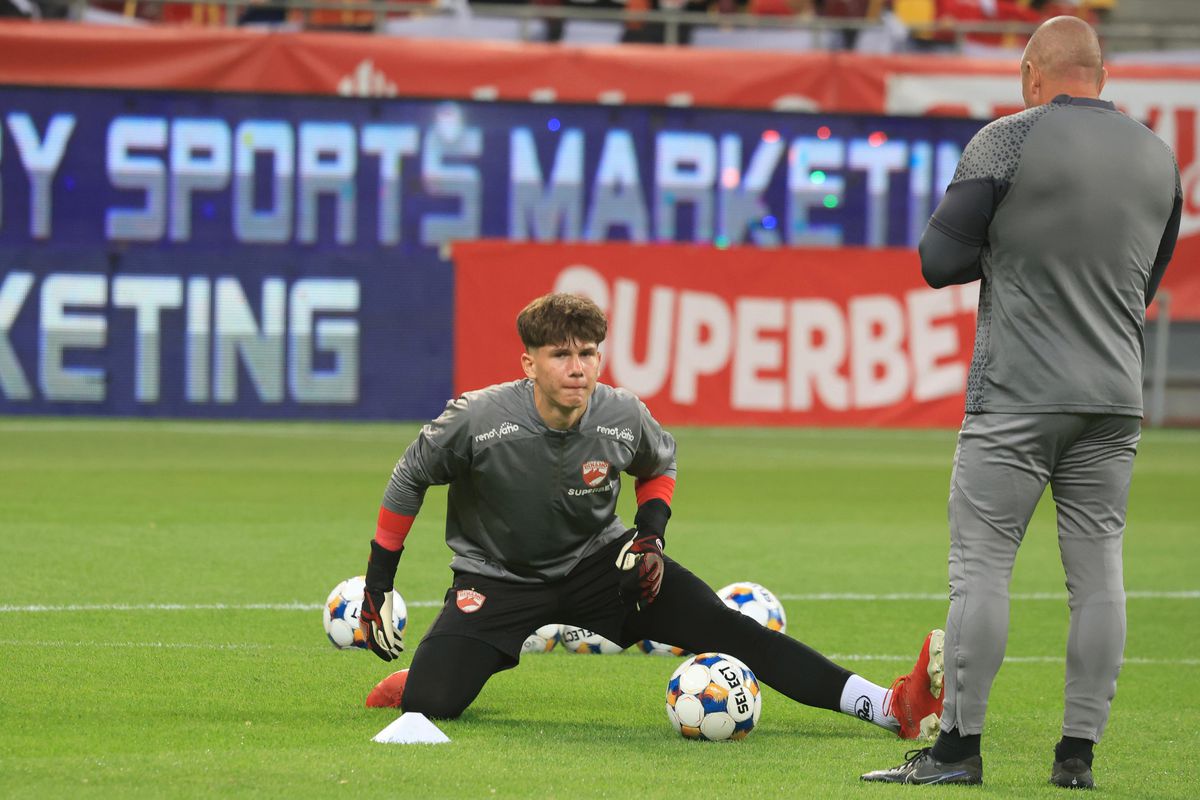 Înainte de Dinamo - Rapid, 26 aprilie 2026