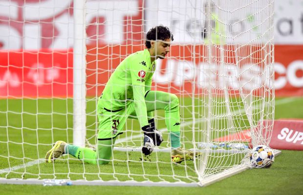 Debut nefericit pentru Briciu, la 18 ani » S-a păcălit la golul lui Milanov