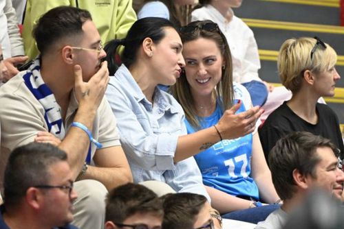 Cristina Neagu a fost în tribune la CSM București - Esbjerg