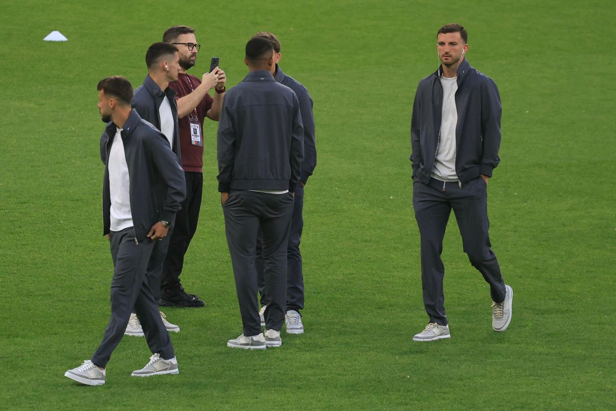 Înainte de Dinamo - Rapid, 26 aprilie 2026