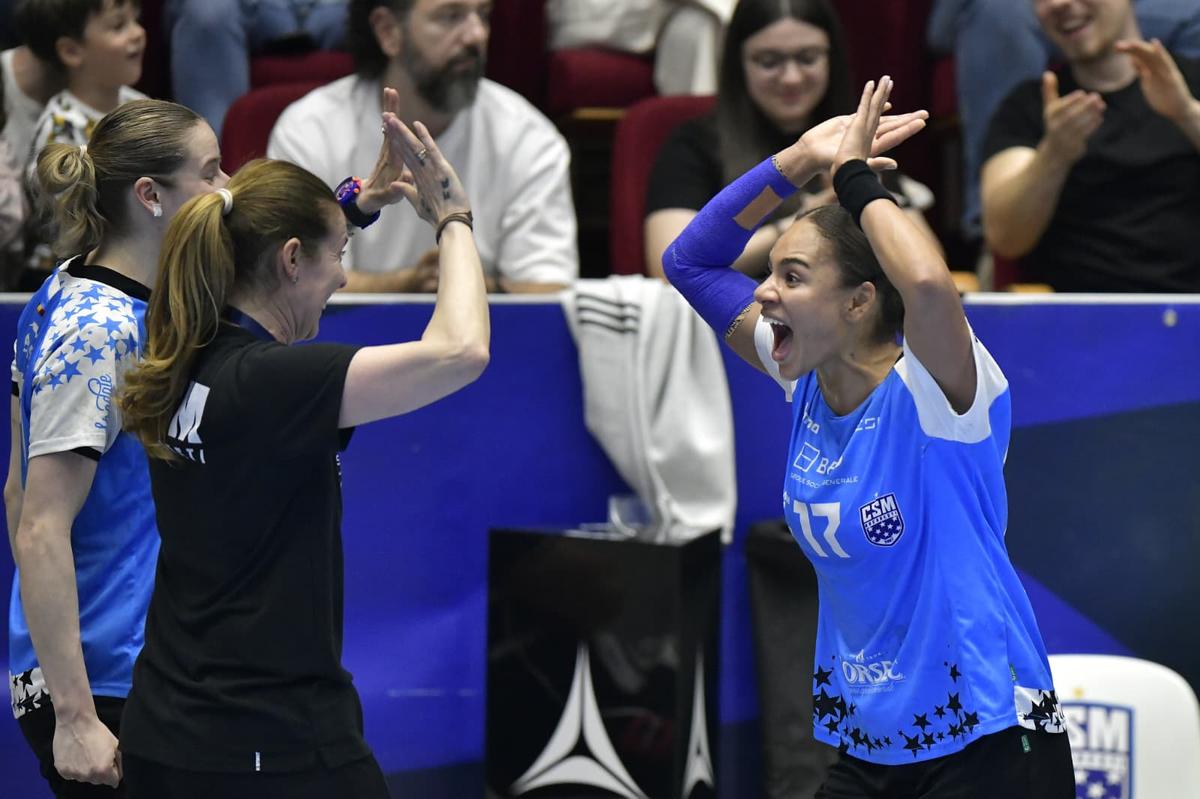 Elizabeth Omoregie pleacă după Final Four