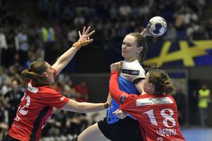 CSM București - Esbjerg, meci decisiv pentru Final 4-ul Ligii Campionilor » A început repriza secundă: danezele se apropie și pun presiune