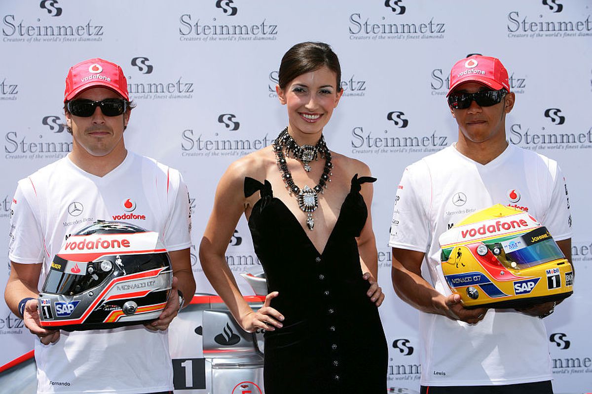 VIDEO Curba care a rupt relația Fernando Alonso - Lewis Hamilton! Dezvăluiri despre momentul care a distrus-o pe McLaren: „Acolo am început să pierdem campionatul”