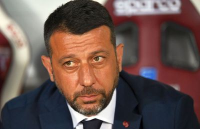 Man și Mihăilă vor avea un nou antrenor la Parma » D'Aversa le-a spus adio, după retrogradare