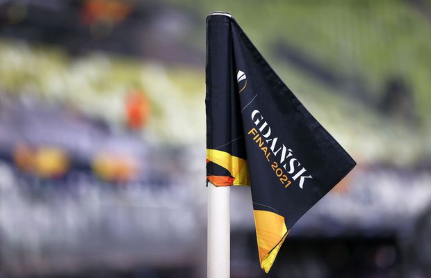 Primele incidente înainte de finala Europa League » Trei fani ai lui Man. United jefuiți și răniți în fața unui bar din Gdansk