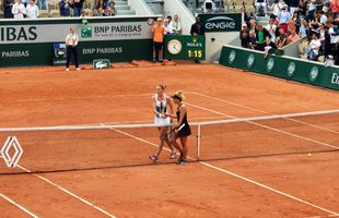 Încă un „șoc” la Roland Garros: fostul lider mondial, eliminată de o debutantă!