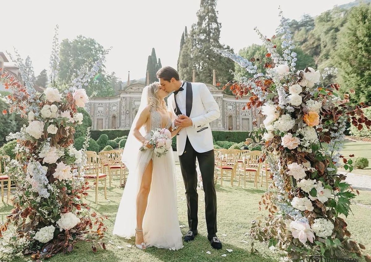 Antoaneta Tătărușanu, fără sutien pe Instagram: imaginea provocatoare postată de soția fostului internațional Ciprian Tătărușanu