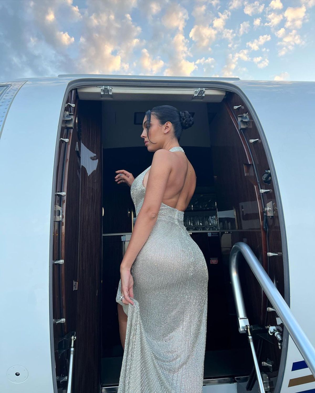 FOTO Iubita lui Cristiano Ronaldo, postare INCENDIARĂ pe Instagram! Peste 2 milioane de like-uri în 7 ore