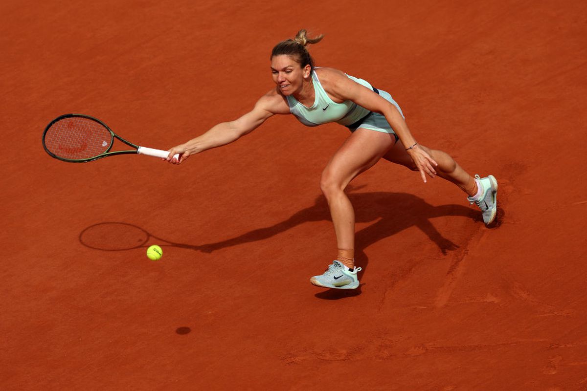 Halep, out la Paris » Concluzia lui Cristian Geambașu: „Ce-o fi între ea și Mouratoglou... nu se potrivește!”