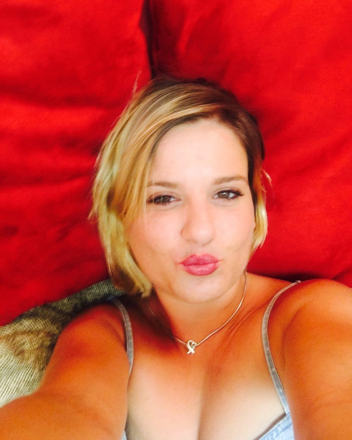 Fiica adoptivă a lui Ilie Năstase și-a făcut cont pe Onlyfans: „Bună! Sânii mei se numesc Chloe și Coco” » Reacția fostului lider ATP