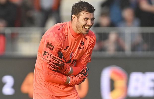 Florin Niță s-a accidentat și ratează „dubla” cu Kosovo și Elveția + Ce spune antrenorul lui Pardubice despre portarul român