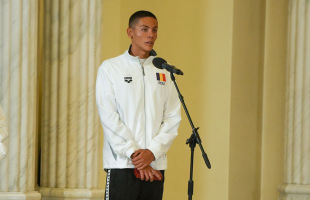 David Popovici a luat examenul de Bacalaureat » Ce urmează pentru dublul campion mondial și european: intră în bazin săptămâna viitoare