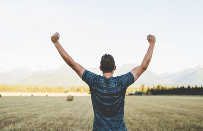 Adenomul de prostată – Ce este, care sunt simptomele și cum tratăm?