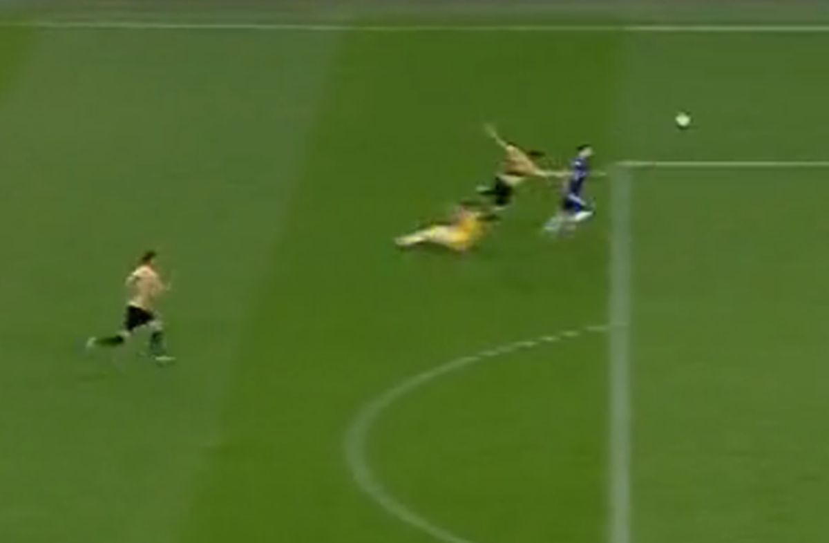 FCU Craiova - FC Voluntari 3-3 (5-4 la penalty-uri) » Craiova e în finala barajului pentru Europa după un meci nebun! Întorși de la 3-0, oltenii au câștigat la penalty-uri