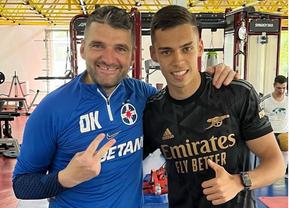 Mijlocașul lui Arsenal se pregătește la baza din Berceni » Imaginea care a aprins imaginația fanilor: „Din vară la FCSB!”