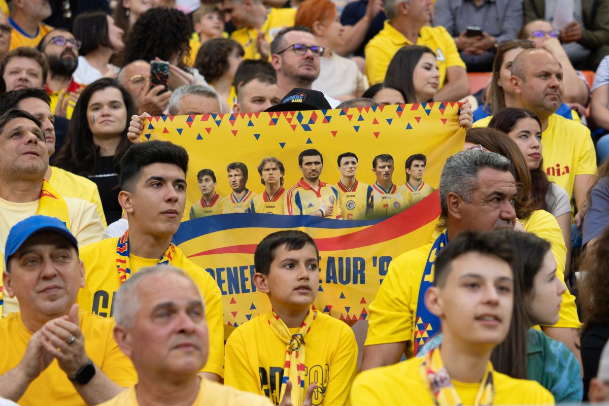 Record istoric pe Arena Nationala la meciul Generatiei de Aur