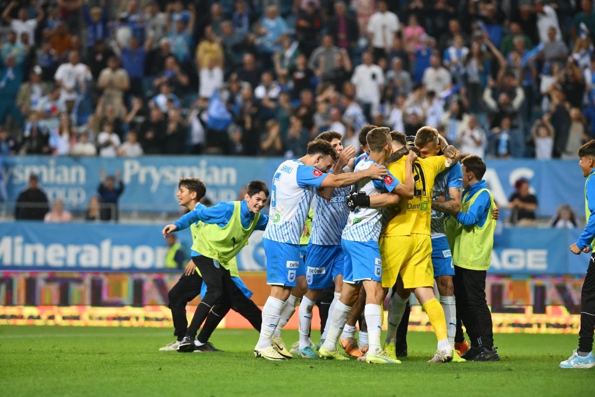 Eroul Craiovei, copleșit de emoții după partidă: „A fost atât de mare adrenalina! Nu îmi aduc aminte nimic din partidă”