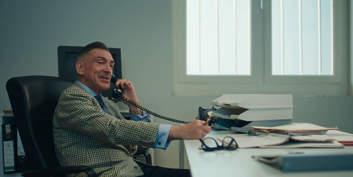 „Cine e Fălcosul meu, cine?” » Reclamă genială cu Andone, Hagi și Ilie Dumitrescu: „Doamnelor și domnilor, vă vorbește căpitanul!”